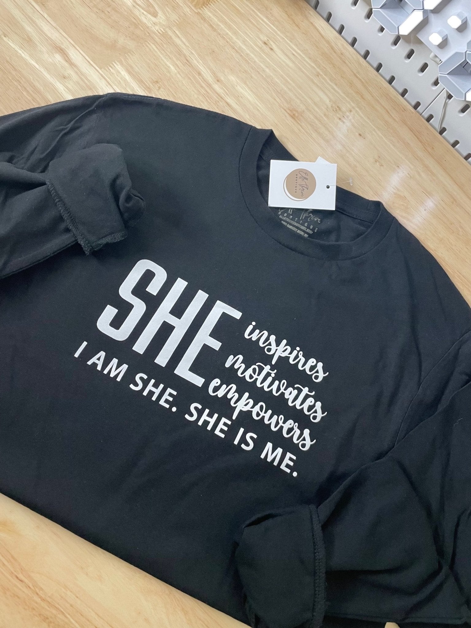 I Am She long sleeve T-Shirt - Elle Thrive Boutique